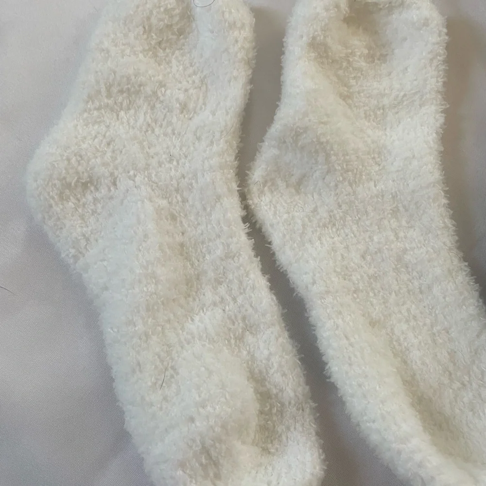 Women's Cozy Animal/Knit Warm‎ Socks Set, Brands like 35 Below Thermal, etc. OS.